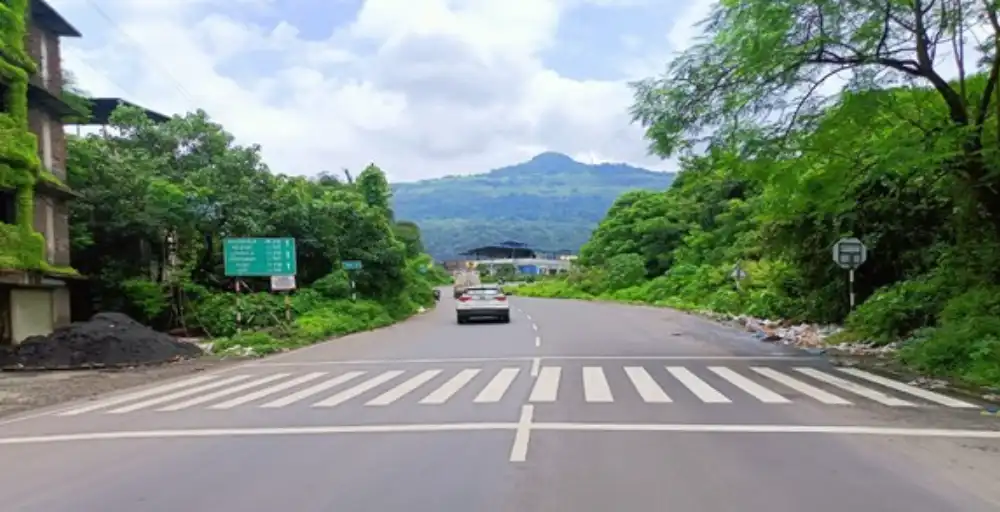 Khopoli - Khalapur/Khopoli_Khalapur_NH-4_BHORGHAT_MSRDC_COMPETED_